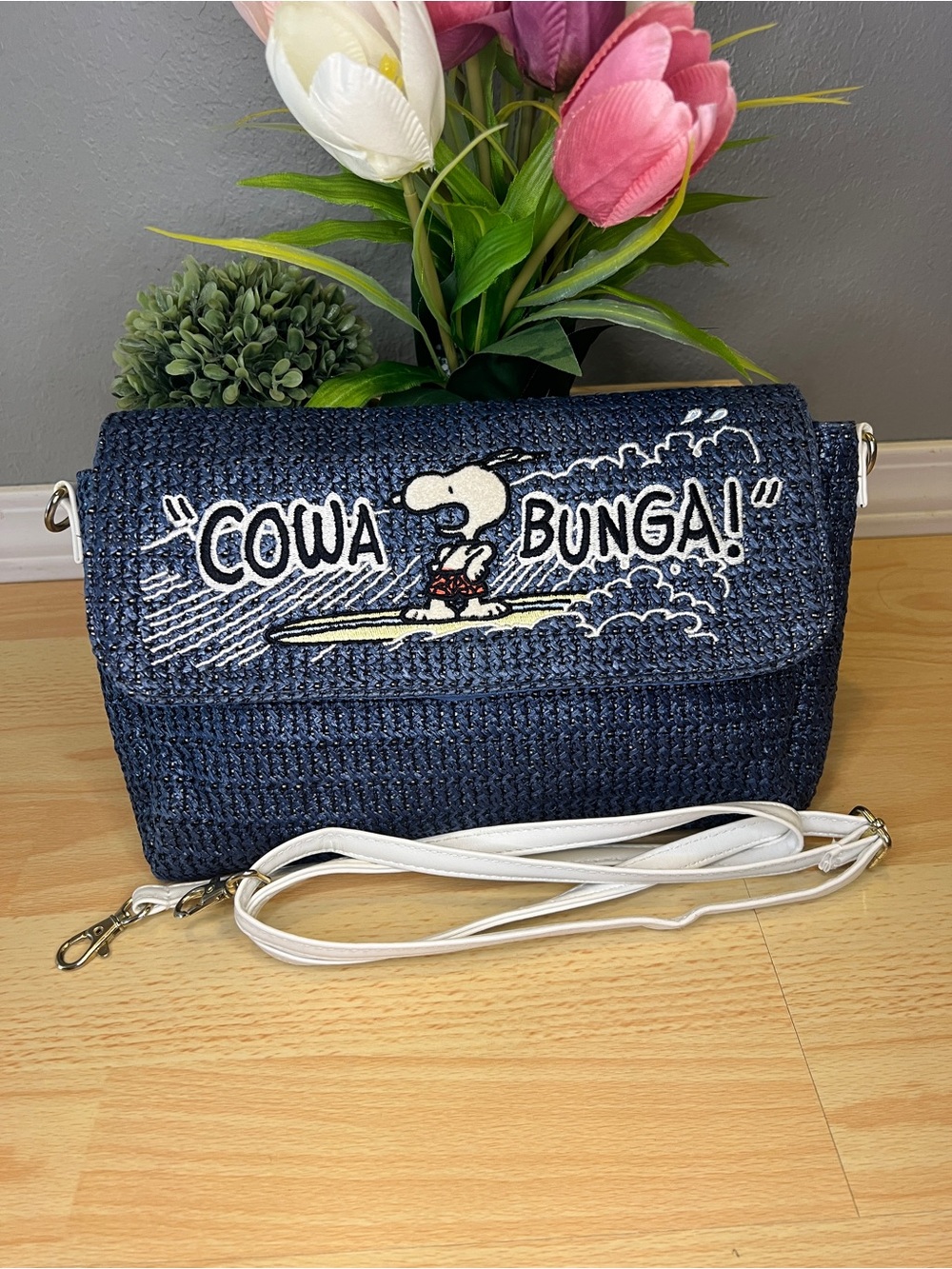 Cowa Bunga Snoopy Clutch/Crossbody Bag